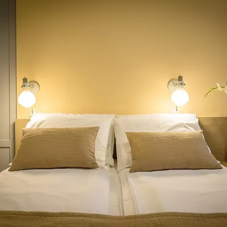 New Town Hotel 3*